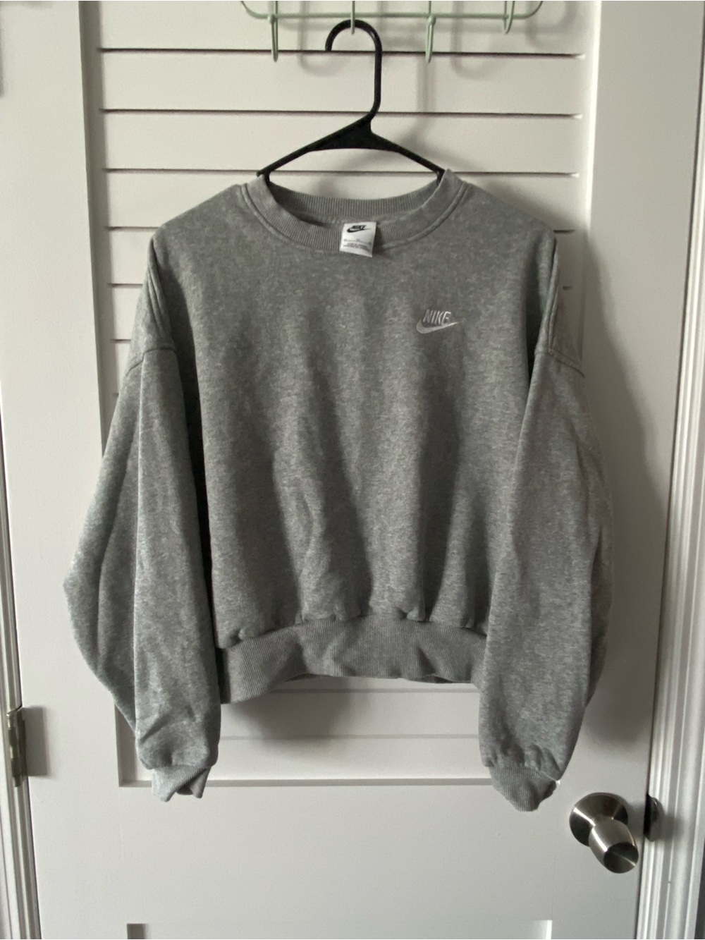 Nike Gray Heathered Crewneck Cropped Sweater Size XL